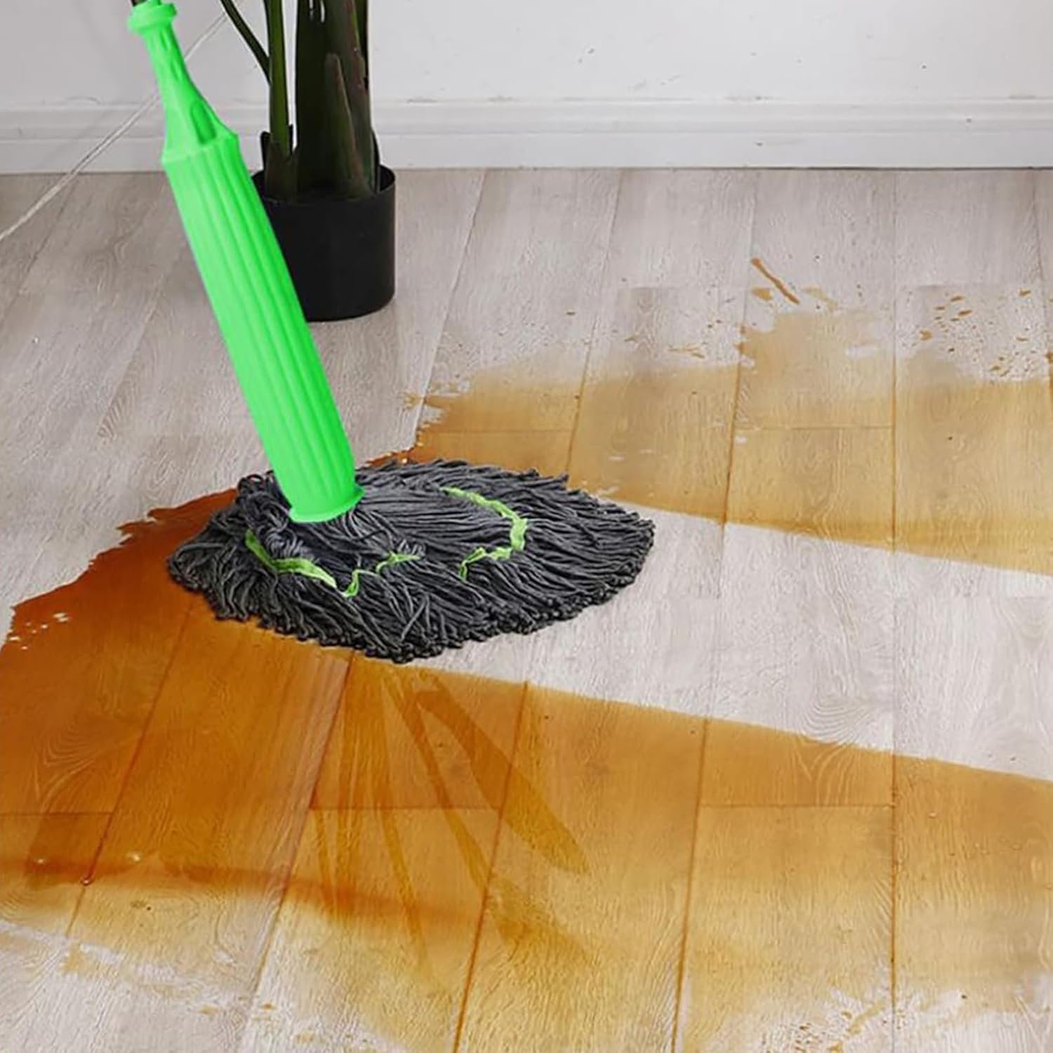 عرض مساحة سهلة العصر مع قطعتين اسبراي التنظيف الجبار Multipurpose Bubble Cleaner 