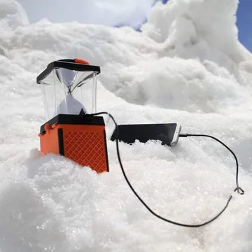  مصباح وشاحن بالماء والملح