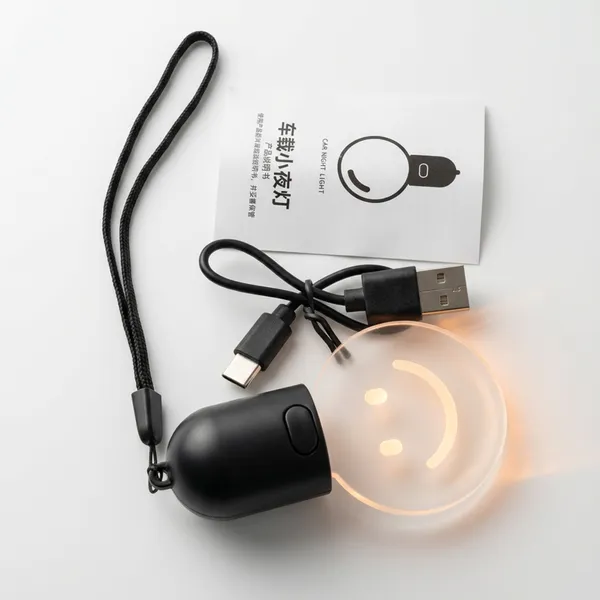 تعليقة مرآة مزودة بإضاءة LED