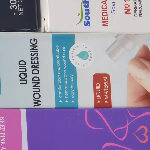 ضماد سائل للجروح.