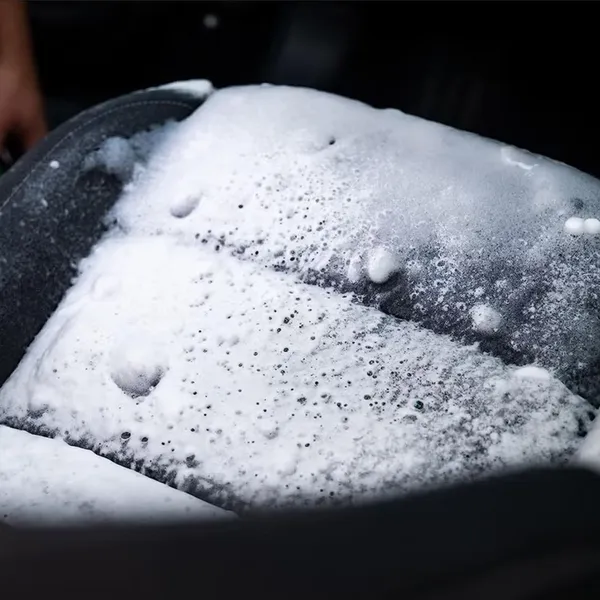 منظف الفوم الألماني