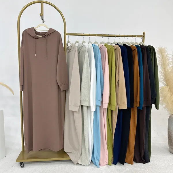 عباية العمرة بغطاء للرأس لون أبيض مقاس XL