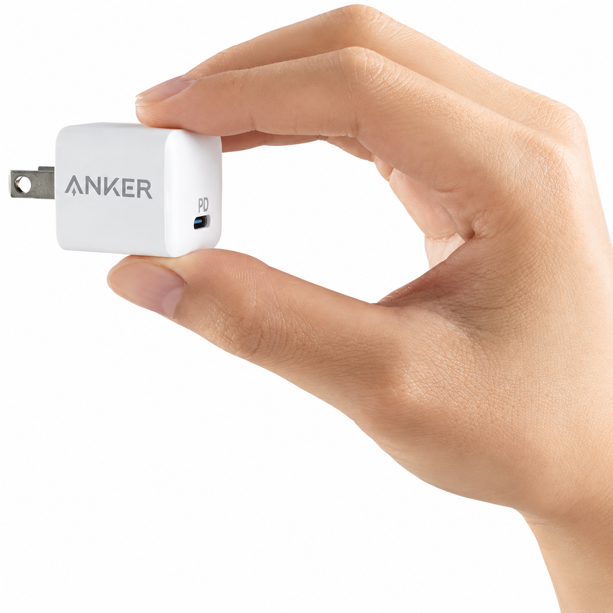 عرض Anker Power Port Nano-20W + كابل شاحن USB متعدد 15 سم، شحن سريع 3 في 1 (Lightning, Type-C & Micro USB)